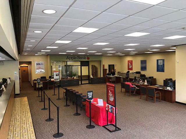 Rose Hill Shopping Center (Thornwood)